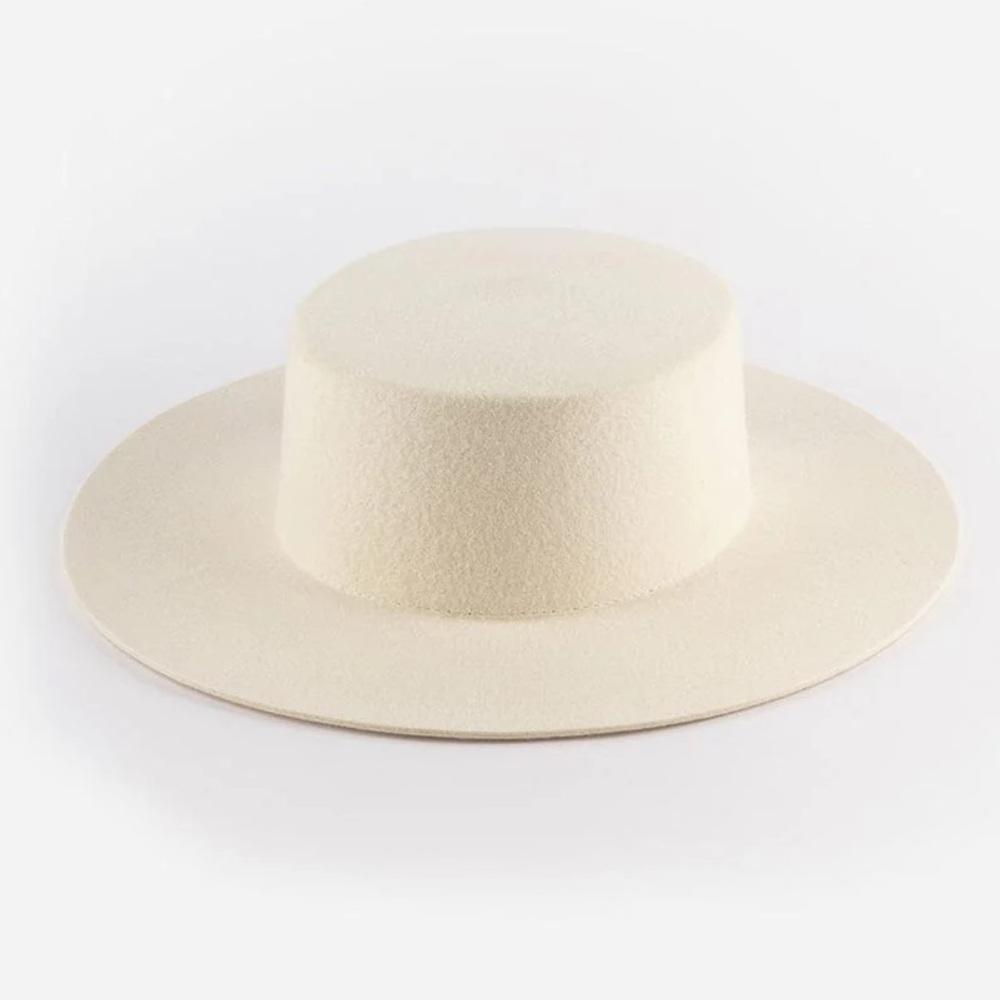 GIGI PIP Dahlia Boater Hat in Off White Size 55 (XS) - Picture 3 of 8